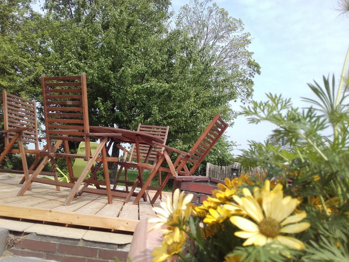 Peanuts Hostel & Meer Surendorf Exterior foto